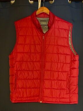 Tek Gear Men's Red Puffy Vest - Size L
